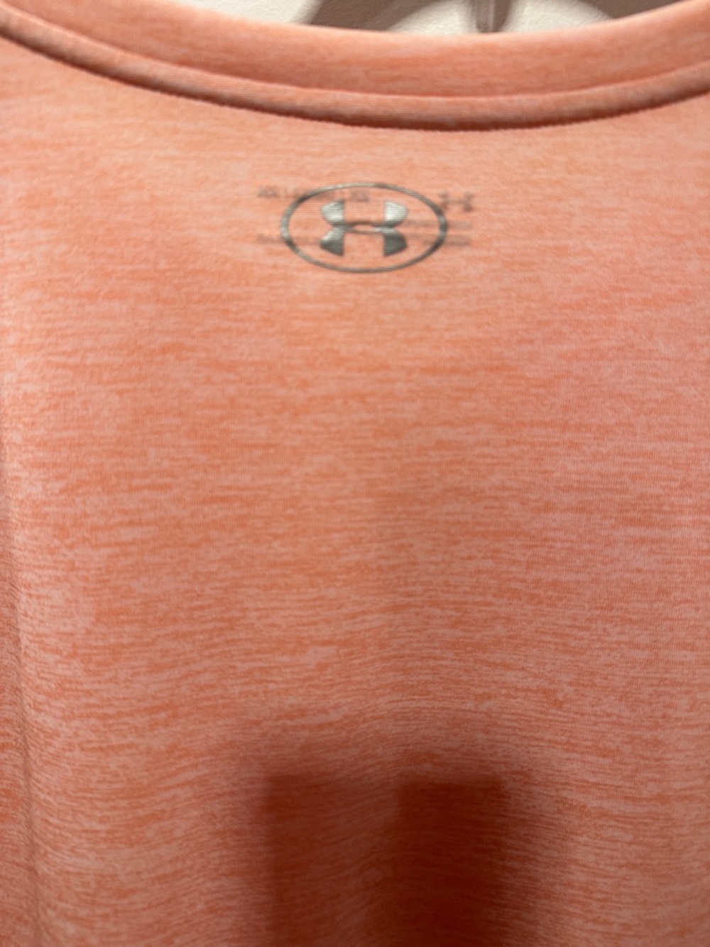 Under Armour Peach V-Neck Heathered Performance Top 2XL - Picture 6 of 6